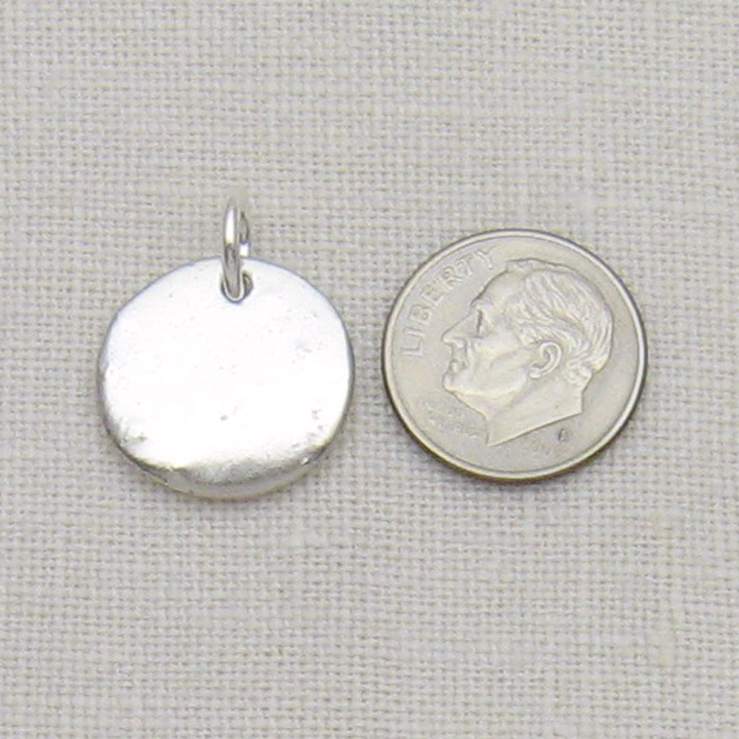 Five Eighths Inch Circle Cremation Ashes Pendant back & Size Reference