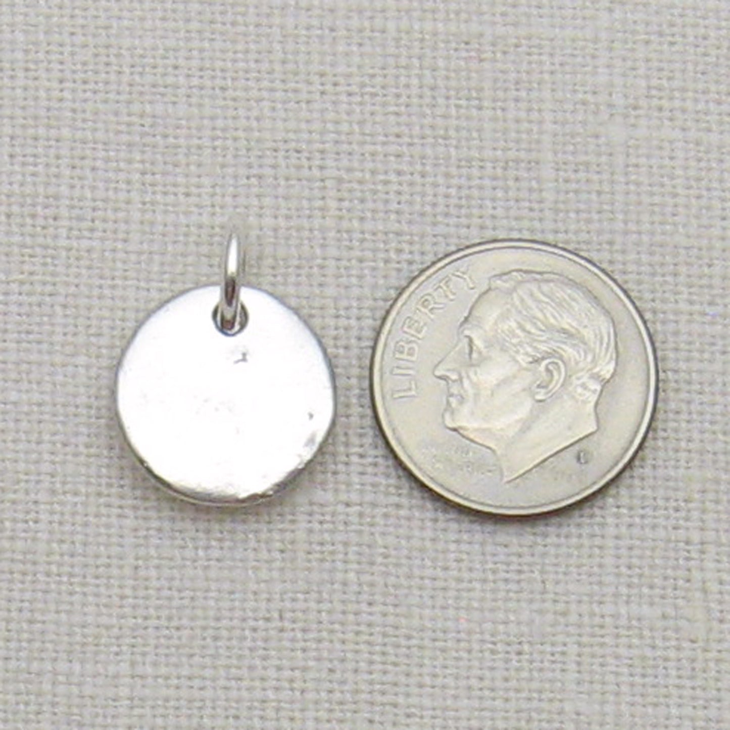 Half Inch Circle Cremation Ashes Pendant back and size reference