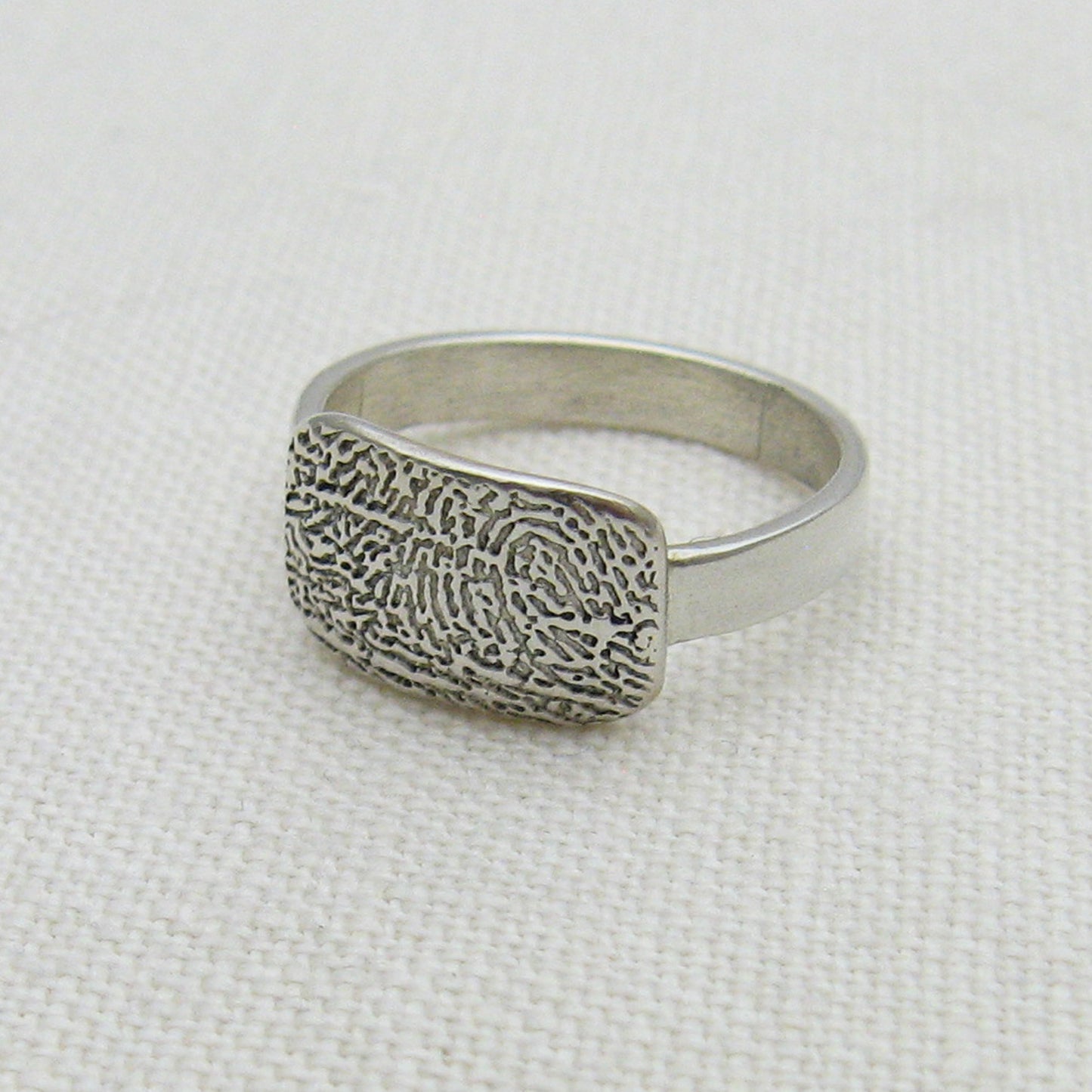 Fingerprint Ring Rectangle